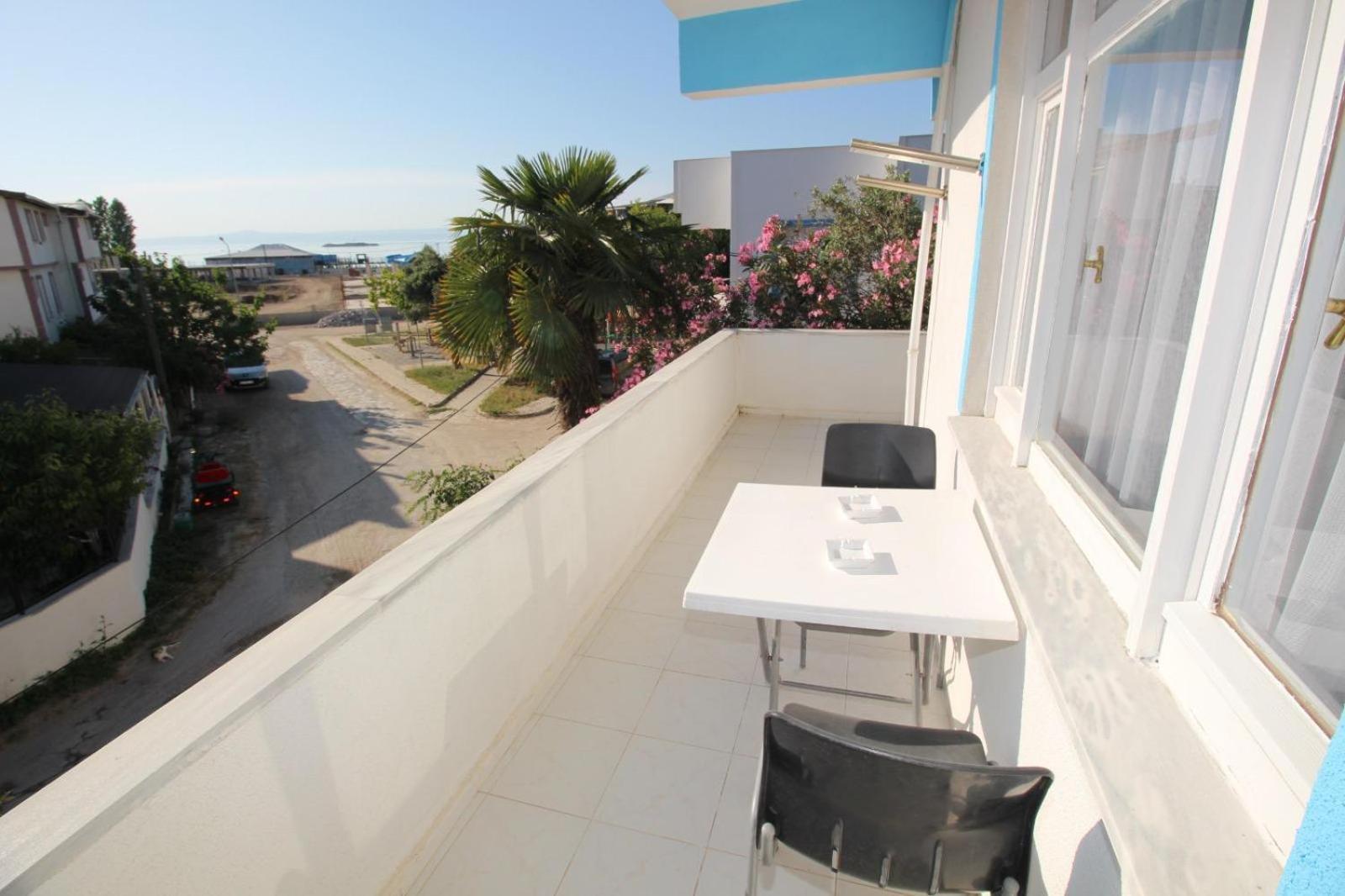 Avsa Guenes Otel Türkeli Εξωτερικό φωτογραφία